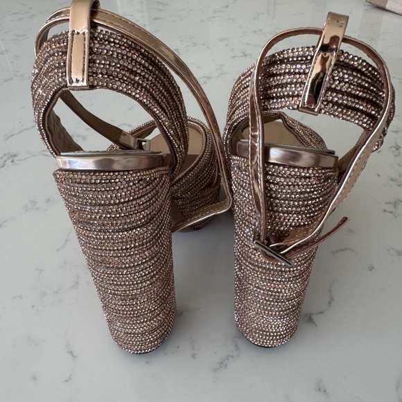 Aquazzura gold platform sandal heels - Picture 5 of 11